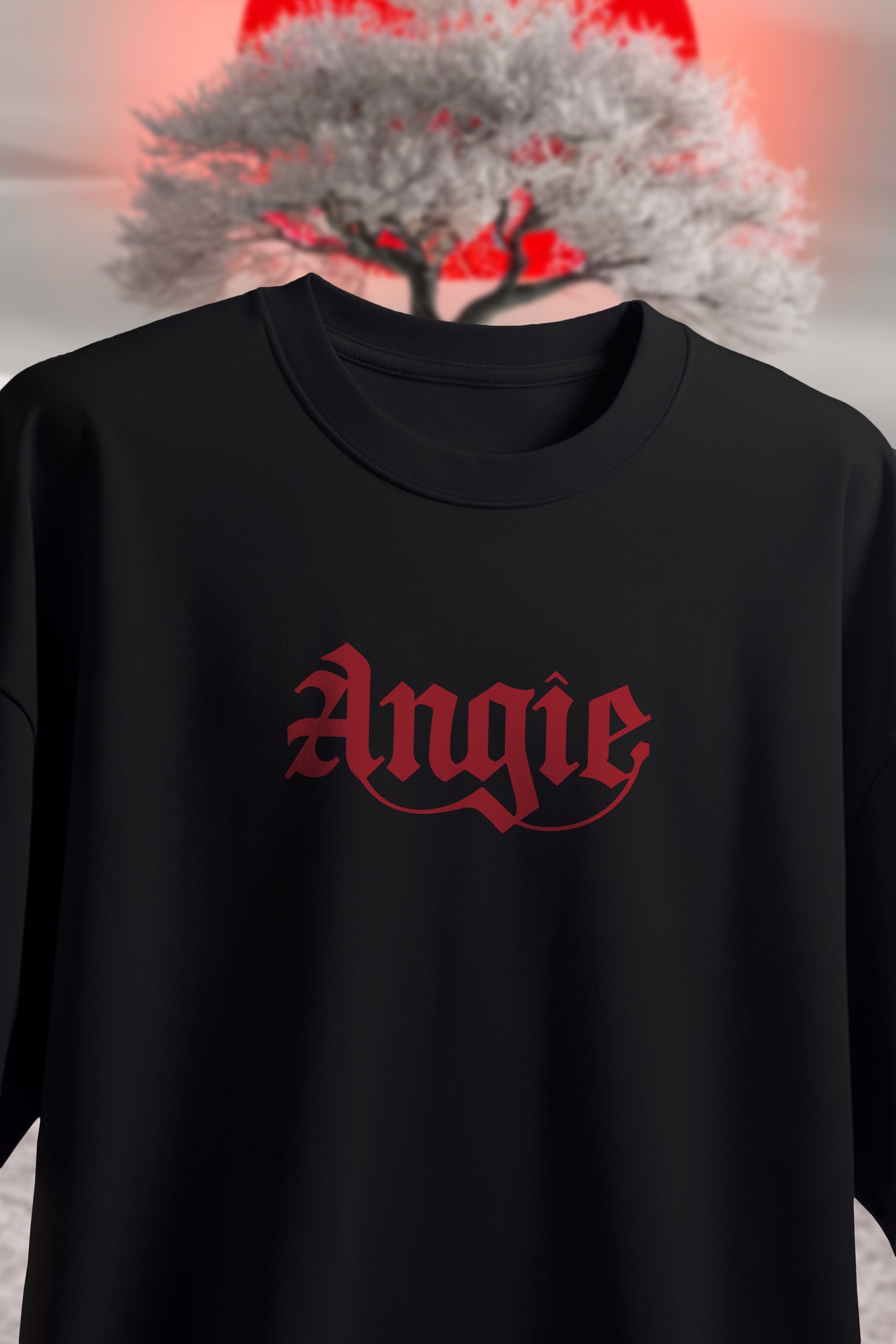 The Devil in the Details – Angie Oversized T-Shirt